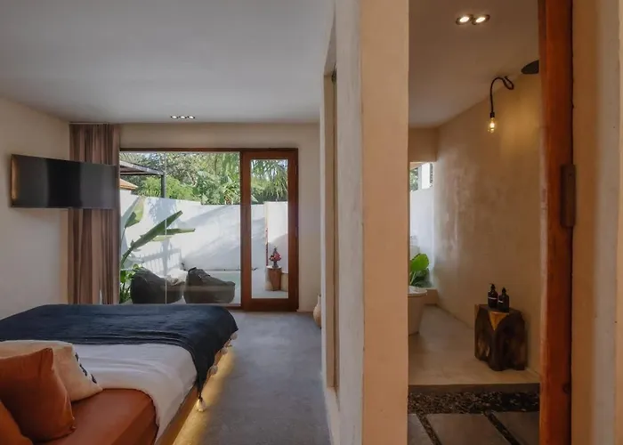 別荘 Tropical Ulu Private Pool Suite- Canna ウルワツ