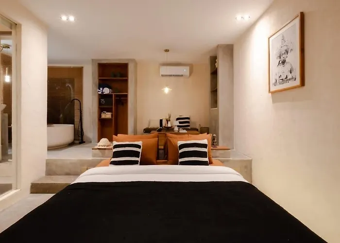別荘 Tropical Ulu Private Pool Suite- Canna ウルワツ